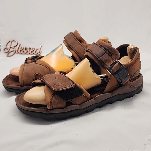 CLARKS AIR TREK TOUGH NUBUCK LEATHER MENS 13 TREKKING SANDALS IN FAIRLY VGUC - Picture 1 of 16
